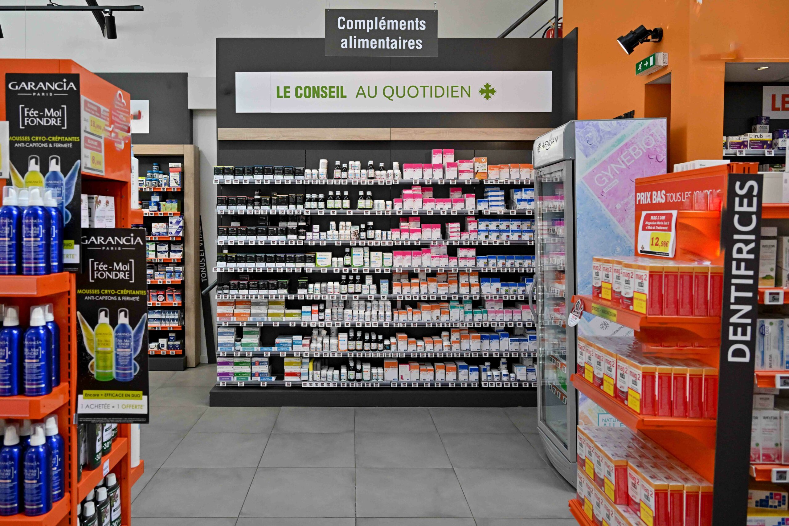 PHARMACIE INTERIEUR-4